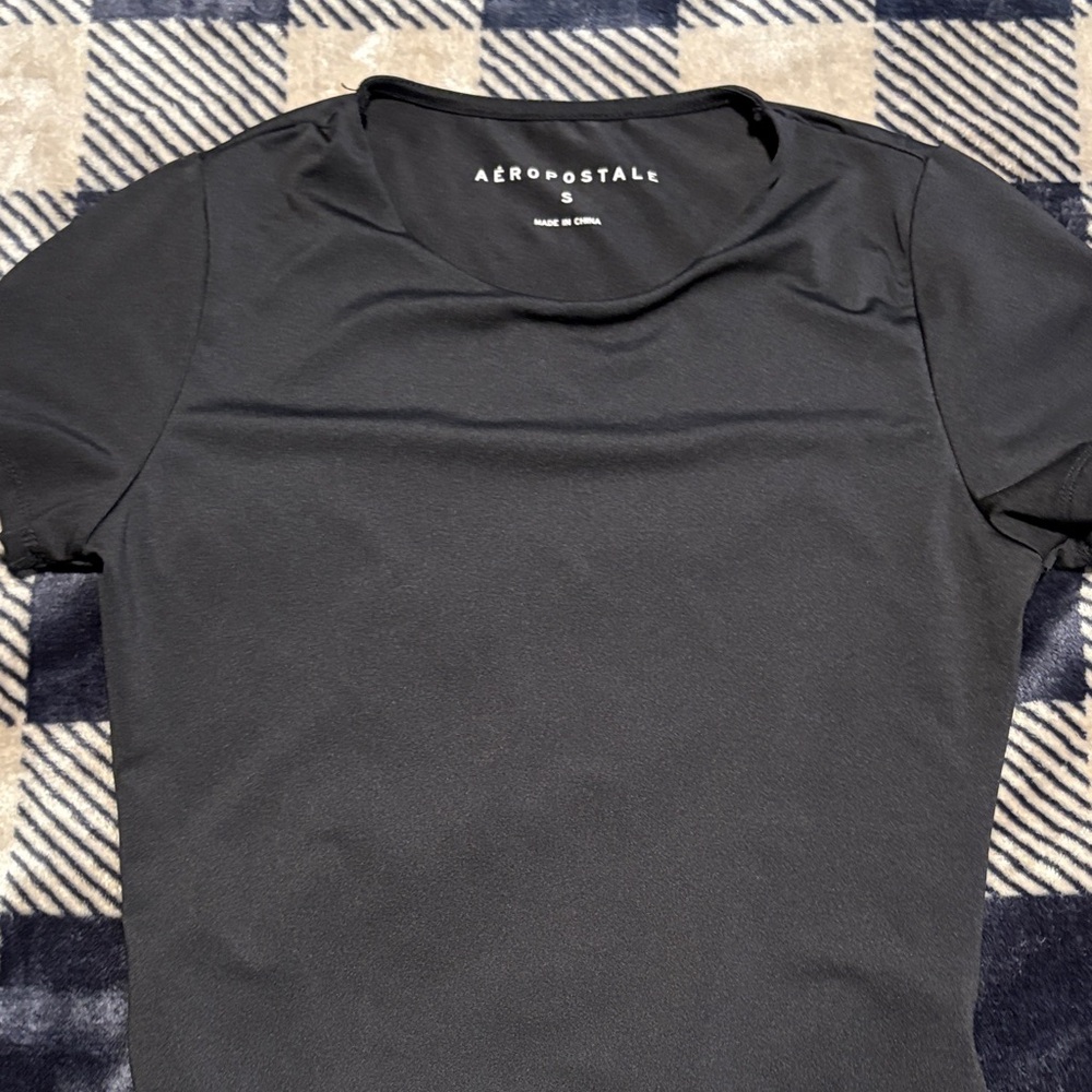 Aeropostale Women's Classic Black Tee